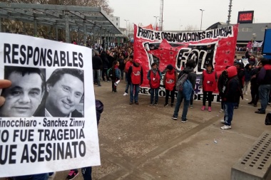 Tras la muerte de Sandra y Rubén, toda la comunidad educativa de Moreno salió a pedir justicia