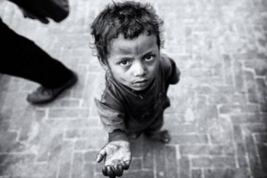 En el país, la mitad de los niños y niñas son pobres