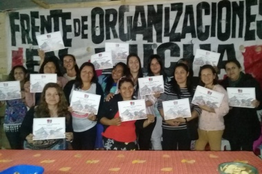 Taller textil del FOL encara la producción de guardapolvos