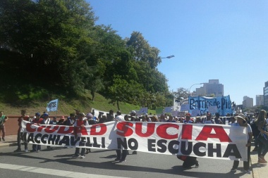 Ciudad sucia, Machiavelli no escucha