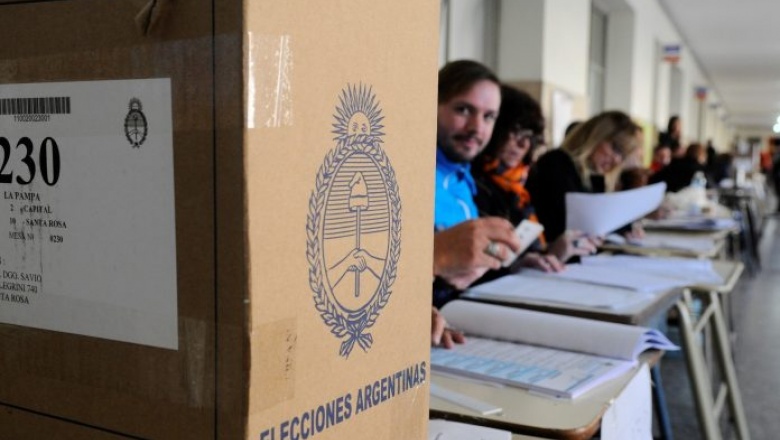 Alberto Fernández es el nuevo presidente, pero los reclamos continuarán con fuerza en las calles