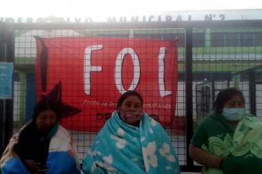 Militantes del FOL demoradxs por ayudar a trabajadoras varadas