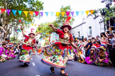 Aprender sobre nuestras raíces: carnavalito para bailar