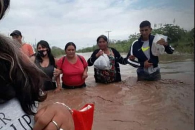 Lluvias y apertura de compuertas del dique El Cadillal provocan inundaciones