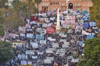 Con un masivo acto concluyó la Marcha Federal en Plaza de Mayo