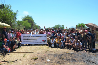 El FOL construye un barrio comunitario en Moreno