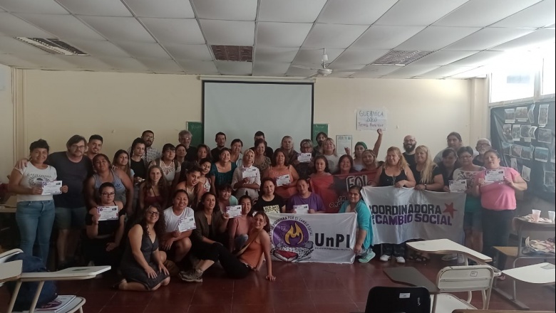 Universidad Piquetera: Se realizó la formación en tierra y vivienda digna en la UBA