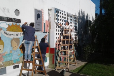Cuadrilla de pintura en Savio: trabajo, organización y solidaridad