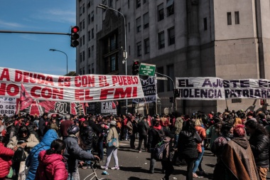 Un panorama difícil de remontar: Macri deja un saldo de 40,8% de pobres y 8,9% de indigentes