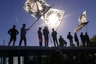 Solidaridad con los trabajadores de la empresa "Expreso Lomas"