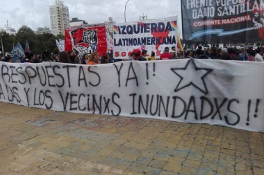 Vecinos de La Plata marchan por obra pública