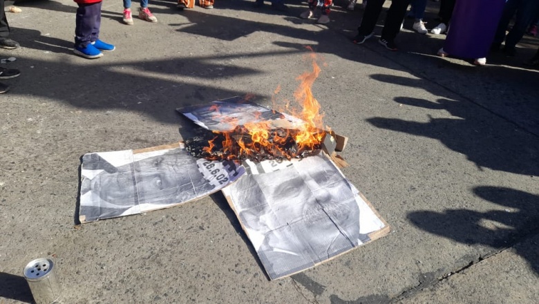 Arde la memoria en la estación Darío y Maxi