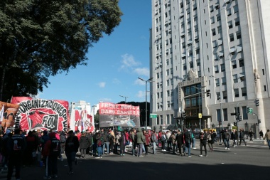 Ollas populares frente el ajuste y la crisis económica incontrolable