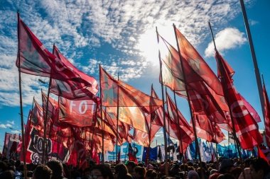 Movimientos sociales redoblan las medidas de fuerza y crece la conflictividad social