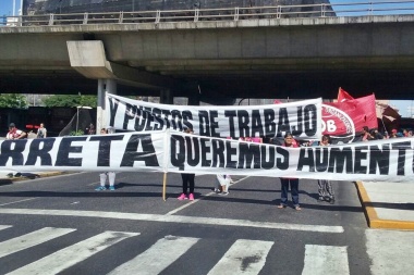 Tras un año de promesas incumplidas, volvemos a movilizar a Espacio Público por trabajo y barrios limpios