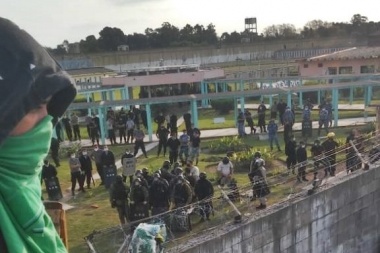 "Política criminal hacia las personas privadas de su libertad en el contexto de emergencia sanitaria y carcelaria"