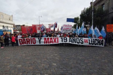 Darío Santillán y Maximiliano Kosteki ¡presentes! ¡Ahora y siempre!