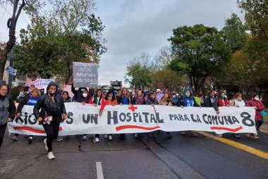 Por un hospital para la Comuna 8