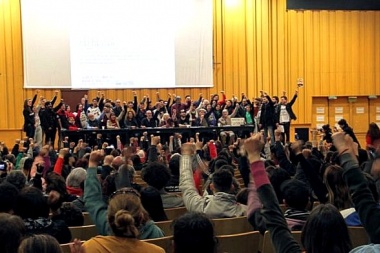 El encuentro Antirrepresivo se pronunció contra la criminalización de la protesta, el ajuste del FMI y la apología del genocidio